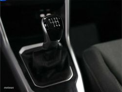 Volkswagen T-Roc 1.5 TSI 150CV Life - Miniatura 17