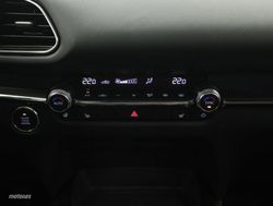 Mazda CX-30 2.0 E-SKY-X 137KW EXCLUSIVE-LINE 2WD 5P - Miniatura 11