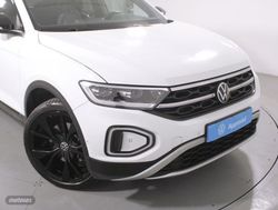 Volkswagen T-Roc 1.5 TSI 110KW DSG DARK LINE 5P - Miniatura 16