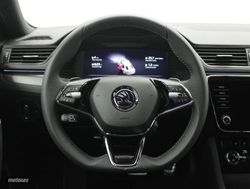 Skoda Superb 1.4 TSI PHEV DSG SPORTLINE 5P - Miniatura 13