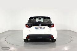 Toyota Yaris 1.5 VVT-I HEV BUSINESS PLUS 5P - Miniatura 17