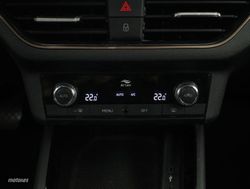 Skoda Kamiq 1.5 TSI DSG STYLE - Miniatura 11