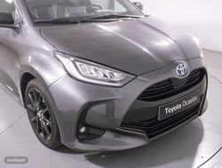 Toyota Yaris 1.5 VVT-I HYBRID STYLE 5P - Miniatura 16