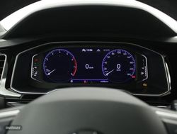 Volkswagen Polo 1.0 TSI 70KW R-LINE 5P - Miniatura 9