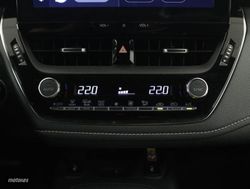 Toyota Corolla 1.8 HYBRID 140H GR-SPORT E-CVT 5P - Miniatura 11