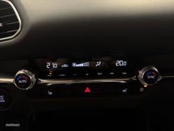 Mazda CX-30 2.5 E-SKYACTIV-G MHEV HOMURA AUTO 5P - Miniatura 21