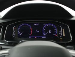 Volkswagen Polo 1.0 TSI 70KW R-LINE 5P - Miniatura 9
