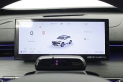 EBRO S800 1.5 TGDI PHEV LUXURY E-CVT 5P 7 Plazas - Miniatura 9