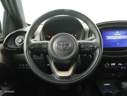 Toyota Aygo X 1.0 VVT-I CHIC 5P - Miniatura 13