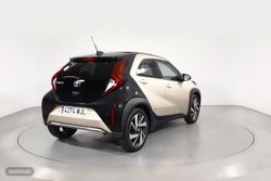 Toyota Aygo X 1.0 VVT-I CHIC 5P - Miniatura 25