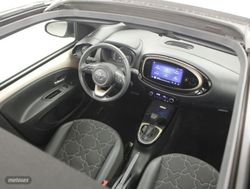 Toyota Aygo X 1.0 VVT-I CHIC 5P - Miniatura 29