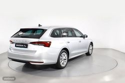 Skoda Octavia fam. 1.5 TSI MHEV DESIGN 110KW DSG 5P - Miniatura 25