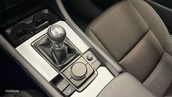 Mazda Mazda3 3 2.5 E-SKYACTIV-G EXCLUSIVE-LINE AUTO 4P - Miniatura 17