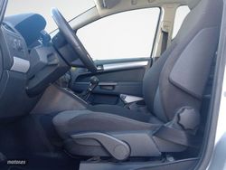 Opel Zafira Cosmo 1.9 CDTi 8v 120 CV - Miniatura 8