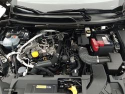 Nissan Qashqai DIG-T 103kW N-Connecta - Miniatura 31