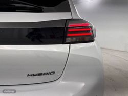 Peugeot 208 HYBRID 100 eDCS6 Style - Miniatura 25