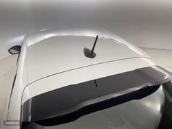Peugeot 208 HYBRID 100 eDCS6 Style - Miniatura 26