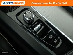 Volvo XC 60 2.0 B4 Mild-Hybrid R Design 2WD - Miniatura 32