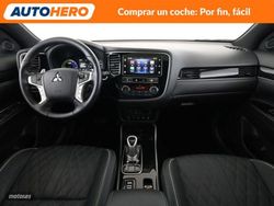 Mitsubishi Outlander 2.4 PHEV Kaiteki+ 4WD - Miniatura 13