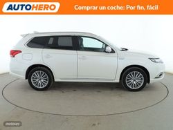 Mitsubishi Outlander 2.4 PHEV Kaiteki+ 4WD - Miniatura 7