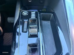 Peugeot 3008 Allure Pack Hybrid 136 e-DCS6 - Miniatura 15