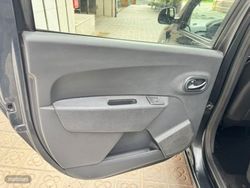 Dacia Lodgy SL Xplore TCE 96kW (130CV) 7Pl GPF - Miniatura 13