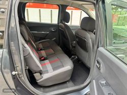 Dacia Lodgy SL Xplore TCE 96kW (130CV) 7Pl GPF - Miniatura 30