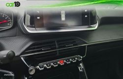 Peugeot 2008 Active BlueHDI 81kW (110CV) - Miniatura 16