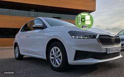 Skoda Fabia MPI 80cv. AMBITION - Miniatura 2