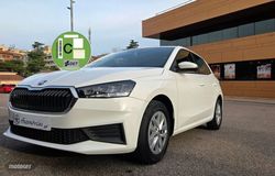 Skoda Fabia MPI 80cv. AMBITION - Miniatura 3
