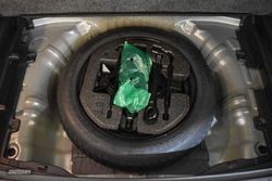 Hyundai Kona 1.0 TGDI Maxx 4x2 - Miniatura 10