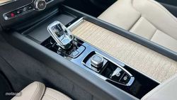 Volvo XC 60 XC60 Plus, B5 AWD Mild hybrid, Gasolina, Dark - Miniatura 24