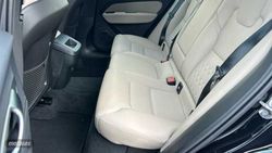 Volvo XC 60 XC60 Plus, B5 AWD Mild hybrid, Gasolina, Dark - Miniatura 6