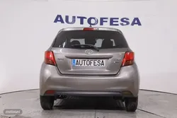 Toyota Yaris 1.3 VVT-I DYNAMIC 100CV 5P - Miniatura 10