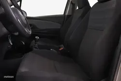 Toyota Yaris 1.3 VVT-I DYNAMIC 100CV 5P - Miniatura 16