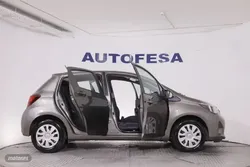 Toyota Yaris 1.3 VVT-I DYNAMIC 100CV 5P - Miniatura 8