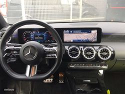Mercedes Clase A 250 e Compacto con tecnología híbrida EQ - Miniatura 8