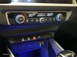 Audi A1 Sportback Adrenal Black 30TFSI 85kW S tr - Miniatura 22