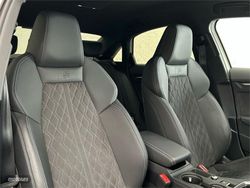 Audi A3 Sedan Black line 35 TFSI 110kW S tronic - Miniatura 12