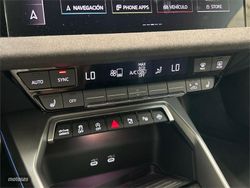 Audi A3 Sedan Black line 35 TFSI 110kW S tronic - Miniatura 22