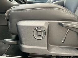 Audi Q3 Genuide Ed.35 TDI 110kW (150CV) S tronic - Miniatura 29