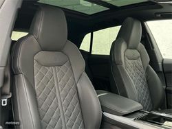 Audi Q8 Black line TFSIe quattro 290kW tiptronic - Miniatura 12