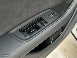 Audi Q8 Black line TFSIe quattro 290kW tiptronic - Miniatura 30