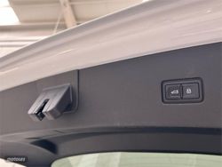 Audi Q8 Black line TFSIe quattro 290kW tiptronic - Miniatura 35