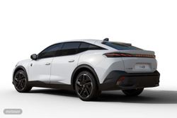 Peugeot E-408 GT Eléctrico 210 (157kW) - Miniatura 4