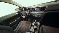 Kia Sportage 5 AÑOS GARANTÍA - Miniatura 11