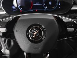 Skoda Fabia 1.0 TSI 95CV Sport - Miniatura 5