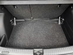 Skoda Fabia 1.0 TSI 95CV Ambition - Miniatura 22