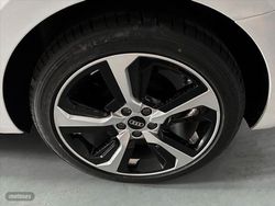 Audi A1 1.0 TFSI 95CV Adrenalin - Miniatura 17