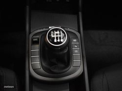 Hyundai Kona 1.0 TGDI 120CV Maxx - Miniatura 15